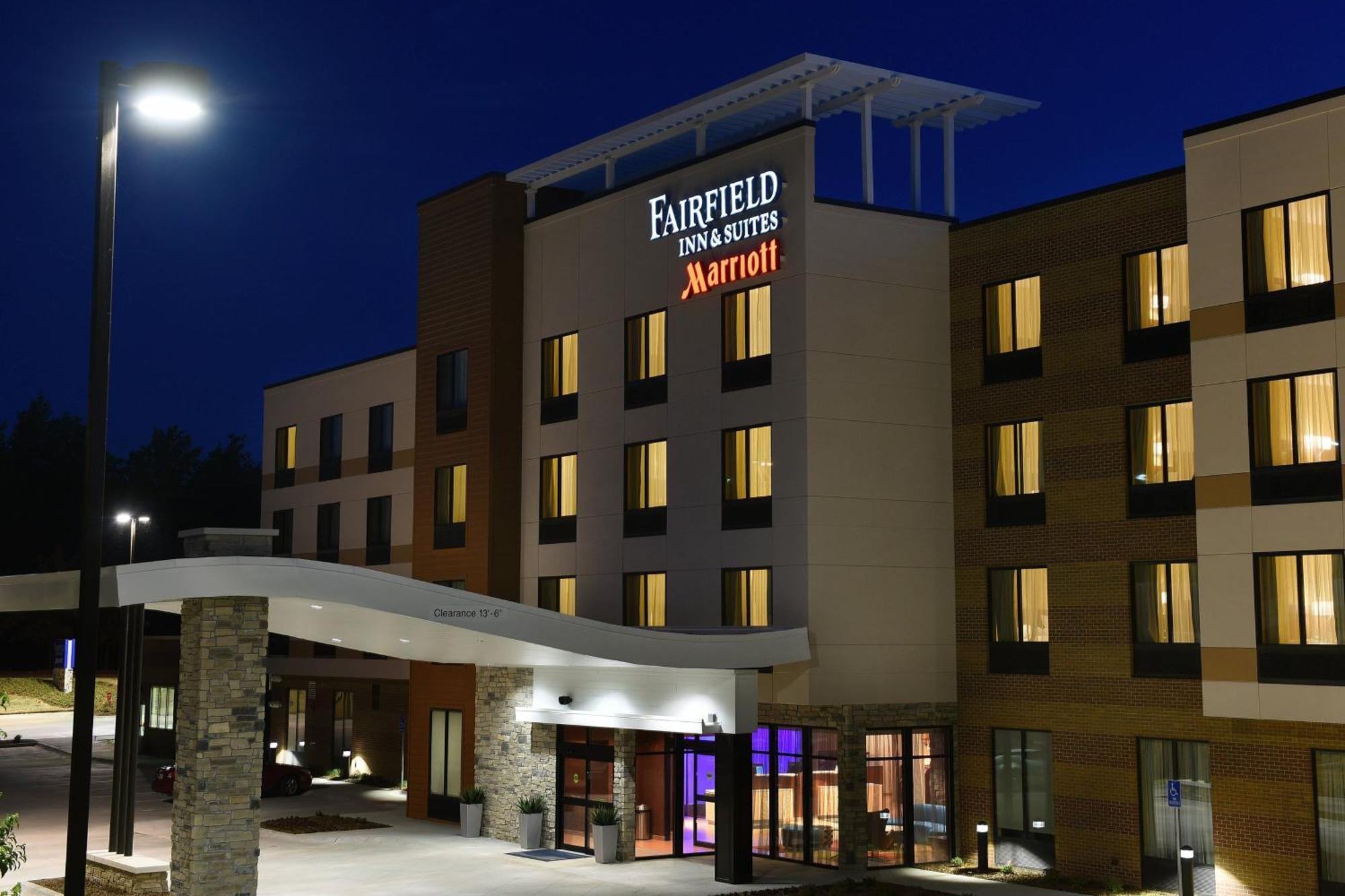 Fairfield Inn & Suites By Marriott Omaha West Exterior photo